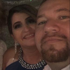 Meet your Posher, Gloria